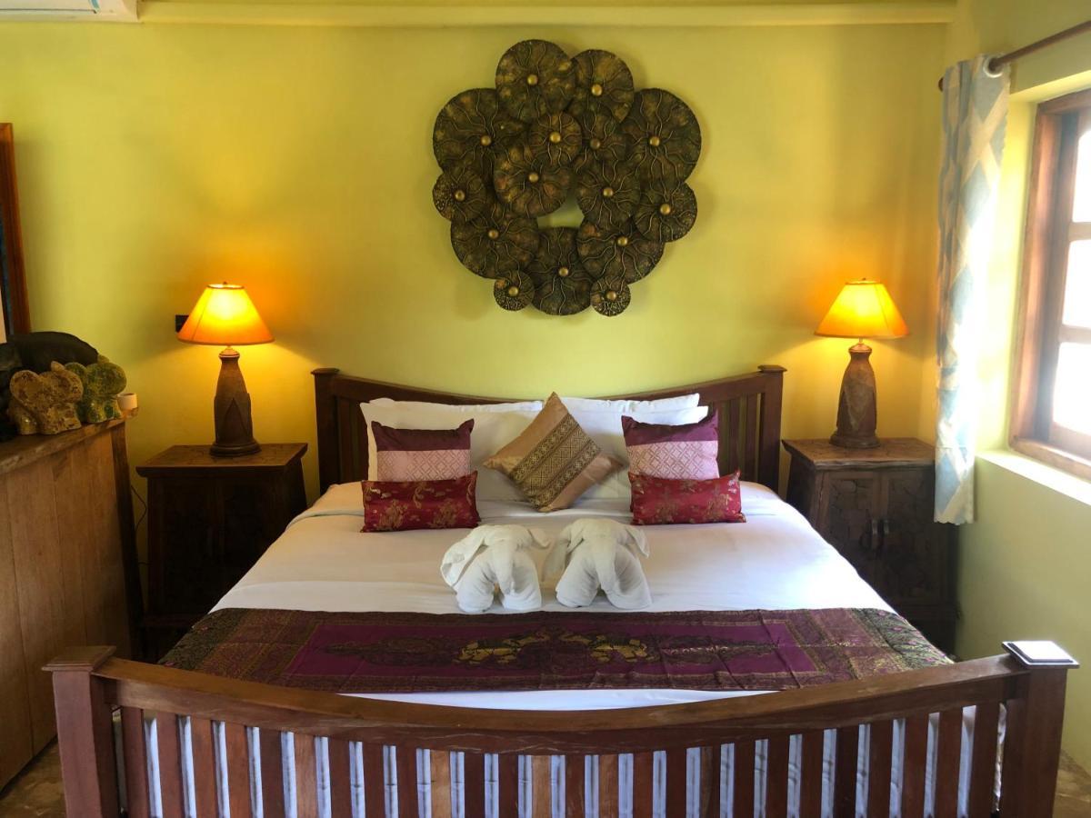 On The Mekong Resort Luang Prabang Esterno foto