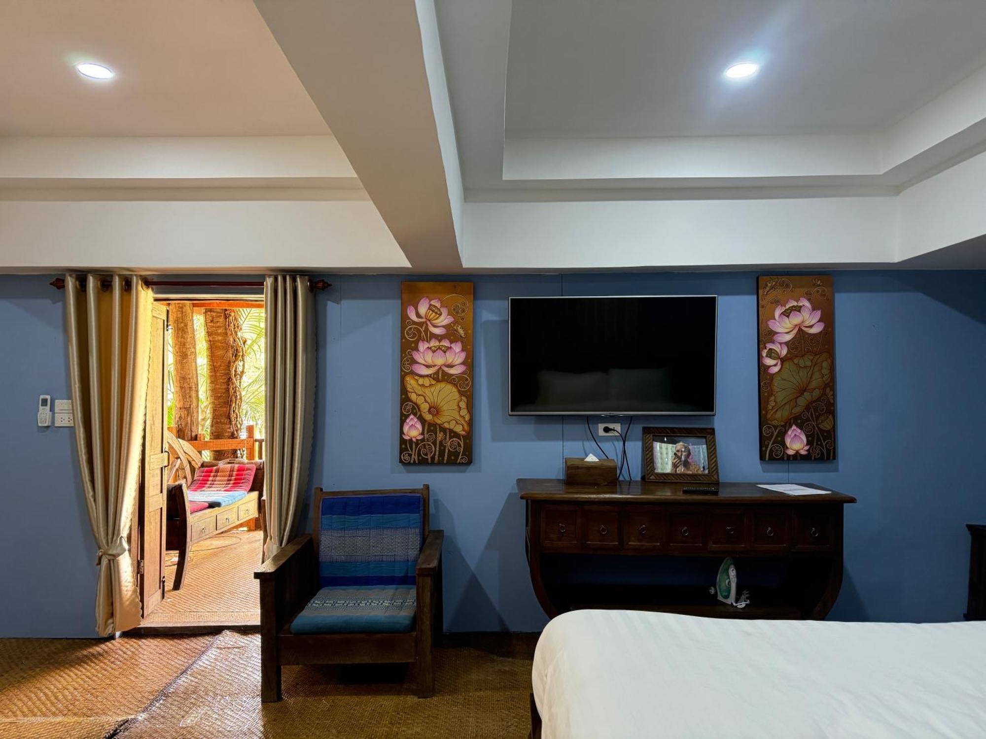 On The Mekong Resort Luang Prabang Esterno foto
